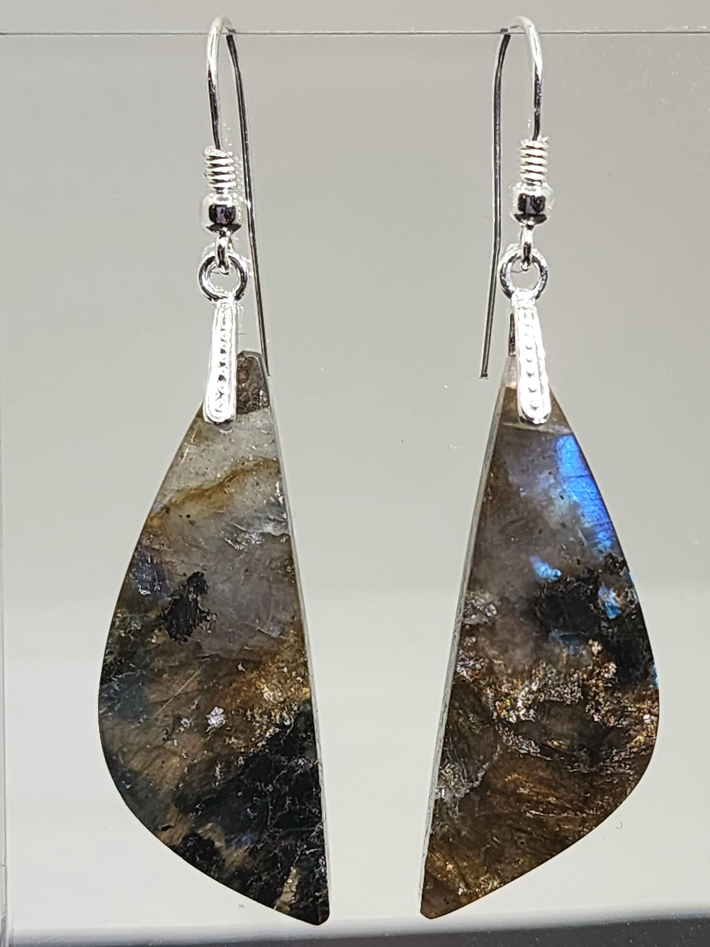 Earrings - Labradorite - 925 Silver Hardware - L1