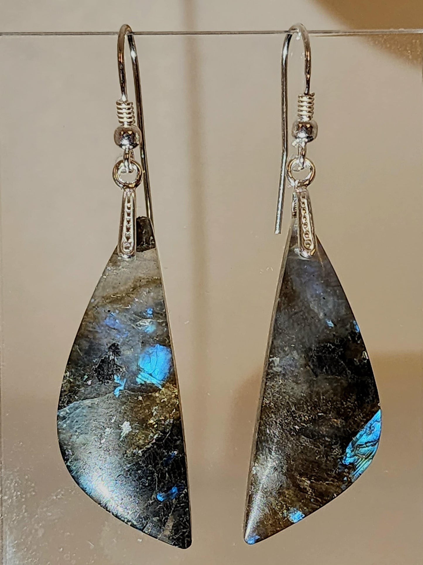 Earrings - Labradorite - 925 Silver Hardware - L1